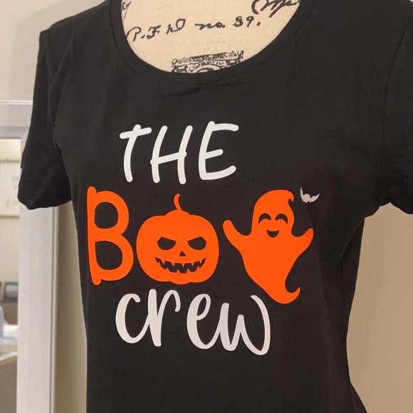 Custom “Boo Crew” T-Shirt | Halloween Graphic Tee | Spooky Season Shirt - Picture 4 of 4